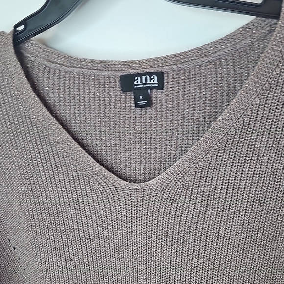 a.n.a Women's V-Neck Sparkle  Sweater - Taupe Size L - Picture 4 of 9